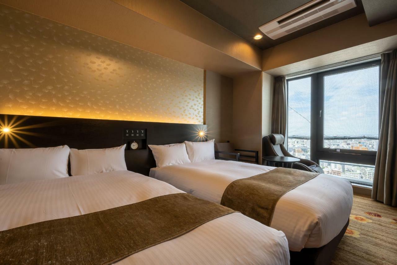 Hotel Wbf Shin-Osaka Skytower Esterno foto